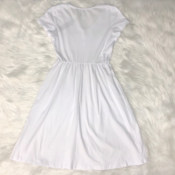 NEW OUGES Women’s V Neck Button Down Dress & Pockets Sz M - Picture 8 of 8